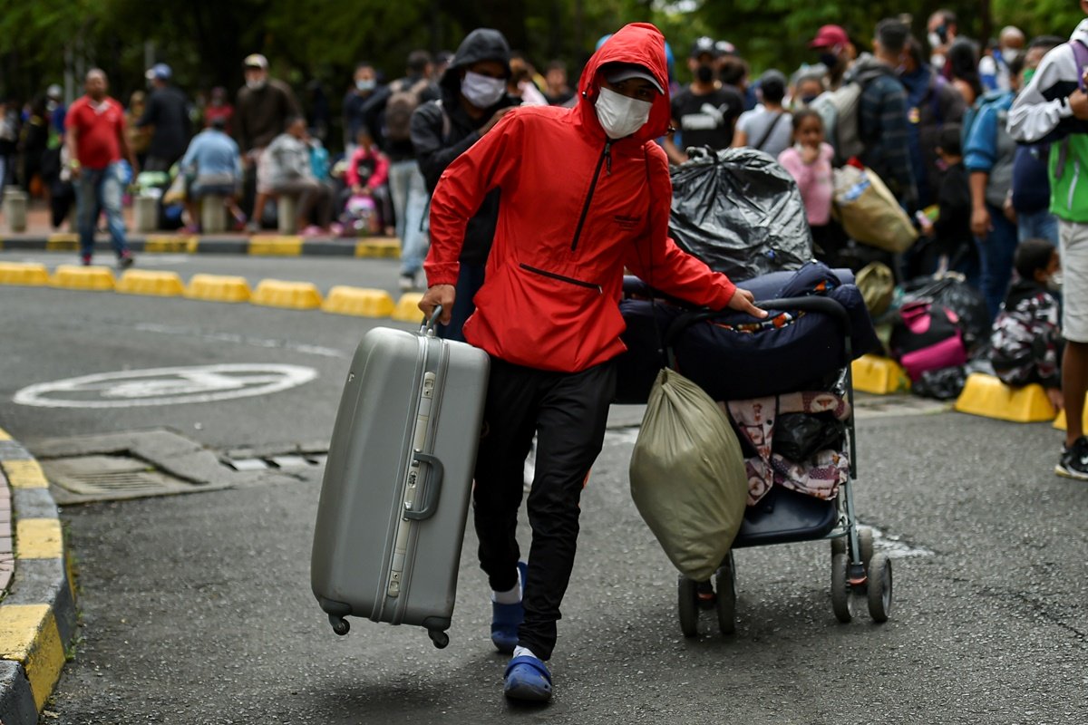 Resultado de imagen para Defensorías de Colombia, Ecuador y Perú piden facilitar migración venezolana